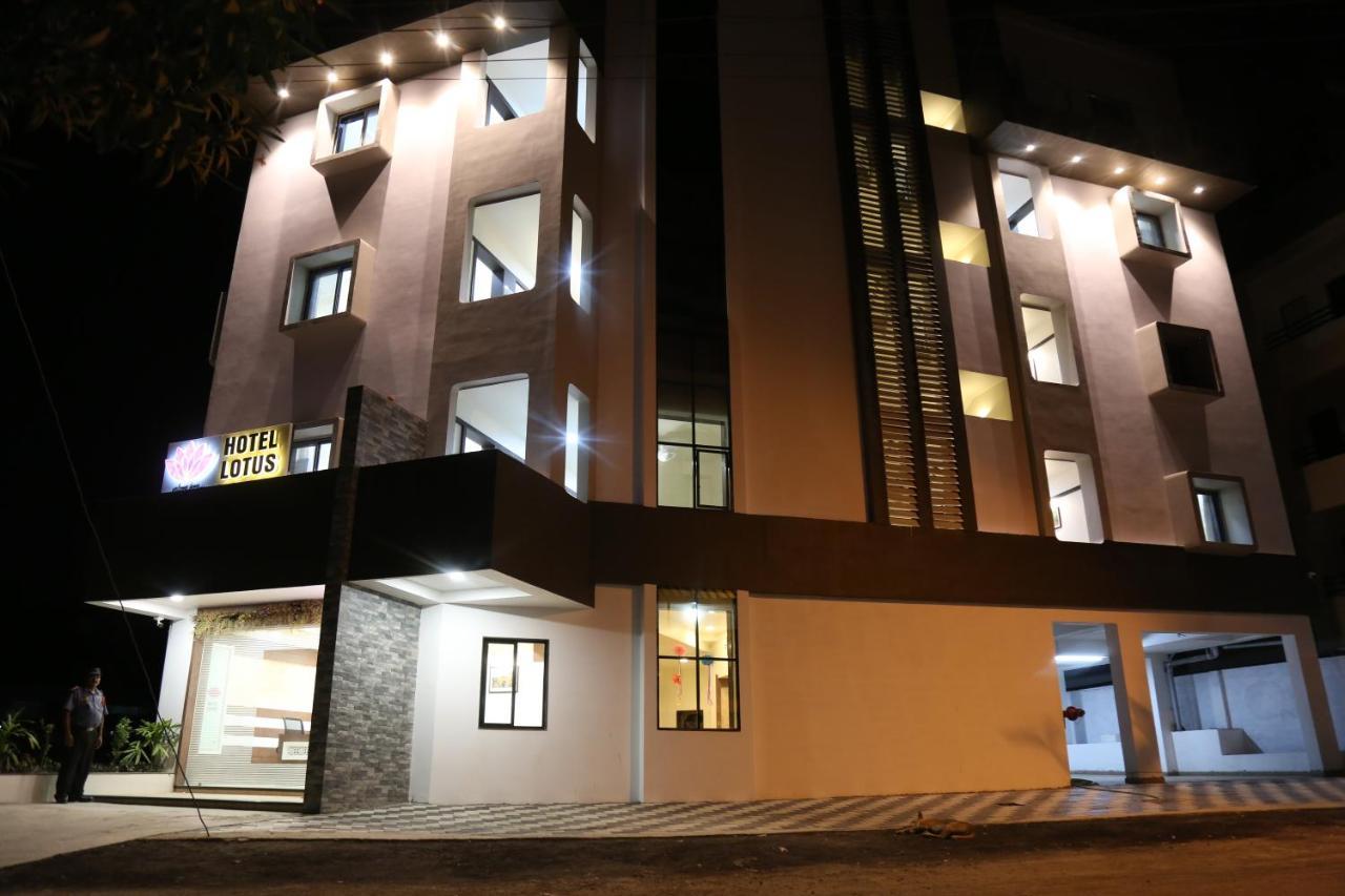 Hotel Lotus Chandrapur Exterior foto