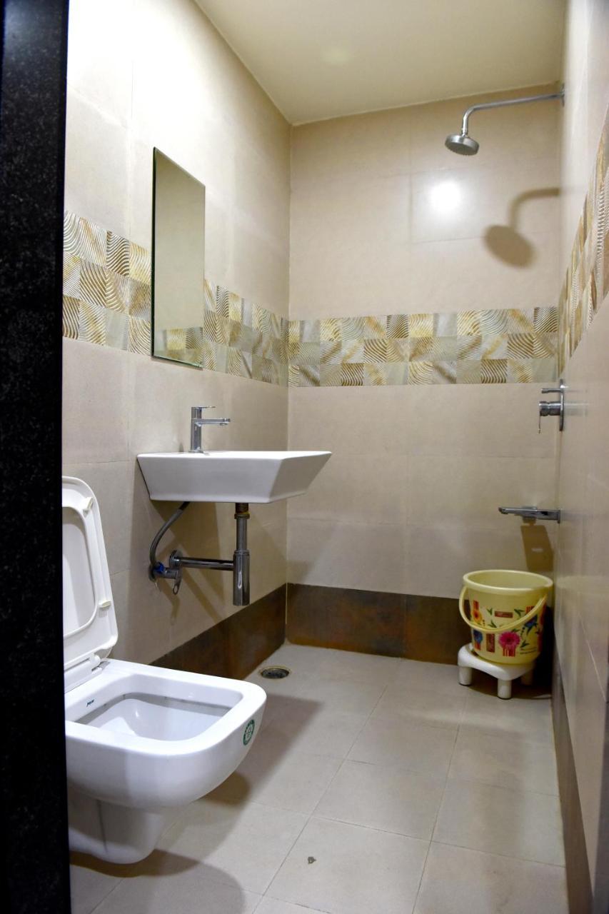 Hotel Lotus Chandrapur Exterior foto