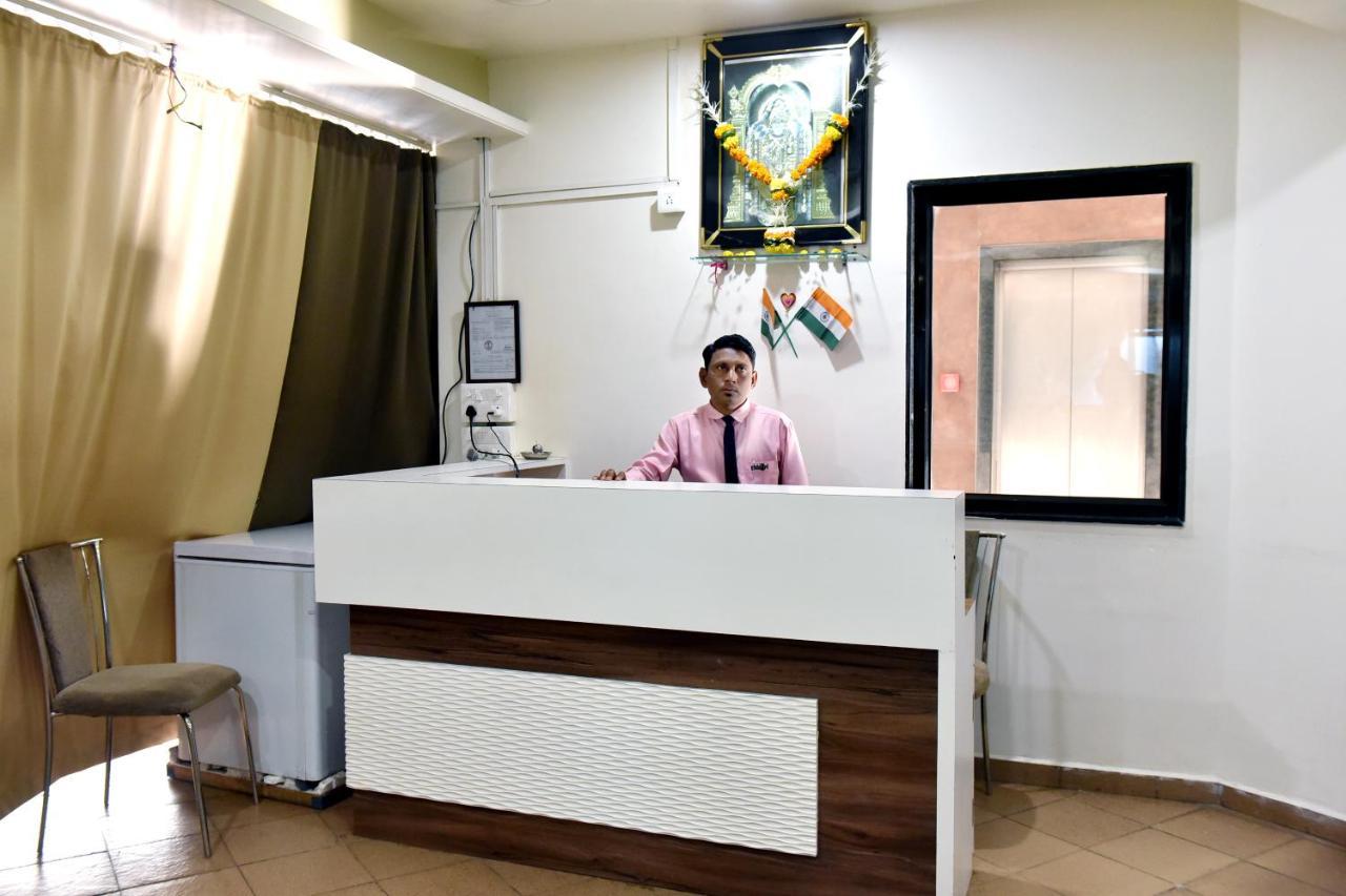 Hotel Lotus Chandrapur Exterior foto